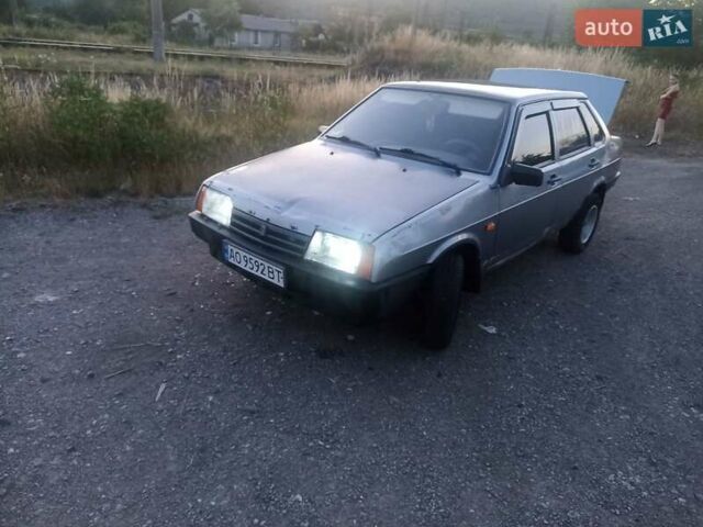 Серый ВАЗ 21099, объемом двигателя 1.6 л и пробегом 211 тыс. км за 1550 $, фото 1 на Automoto.ua