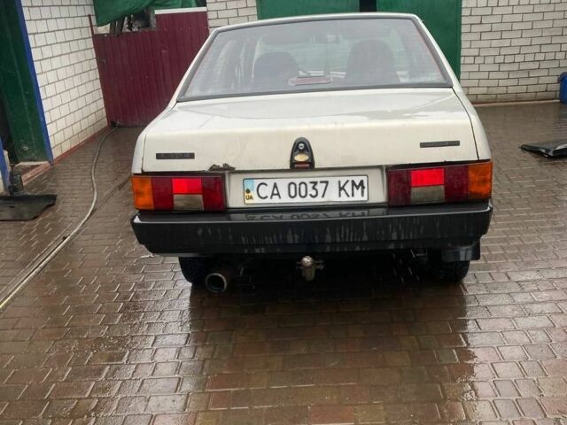 Сірий ВАЗ 21099, об'ємом двигуна 1.5 л та пробігом 366 тис. км за 600 $, фото 3 на Automoto.ua