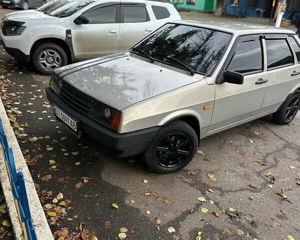 Сірий ВАЗ 21099, об'ємом двигуна 1.6 л та пробігом 207 тис. км за 2500 $, фото 7 на Automoto.ua