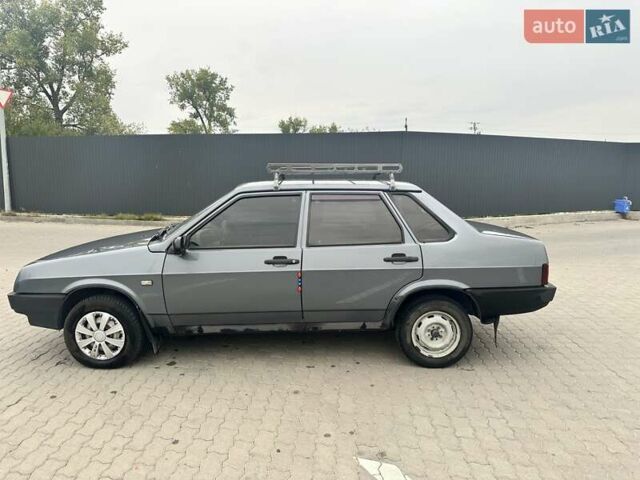 Серый ВАЗ 21099, объемом двигателя 1.6 л и пробегом 152 тыс. км за 1999 $, фото 6 на Automoto.ua