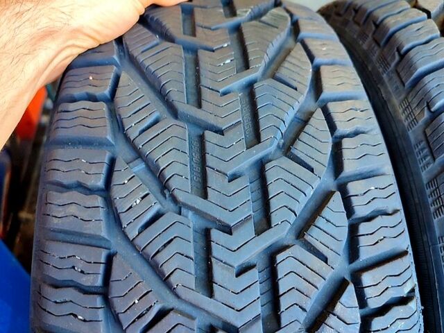 Серый ВАЗ 21099, объемом двигателя 1.6 л и пробегом 338 тыс. км за 2700 $, фото 9 на Automoto.ua