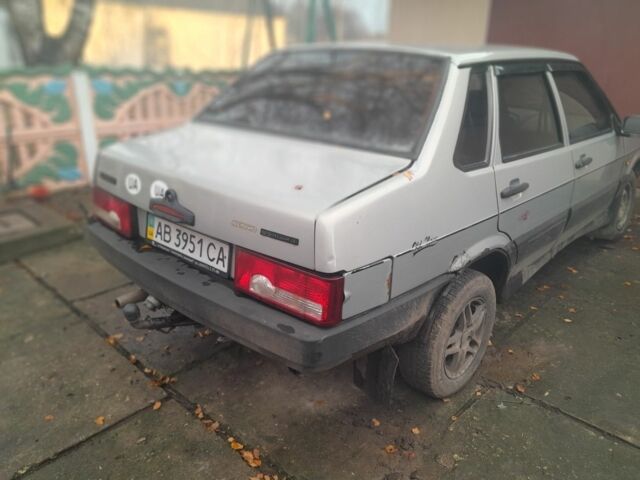 Серый ВАЗ 21099, объемом двигателя 1.6 л и пробегом 300 тыс. км за 850 $, фото 2 на Automoto.ua