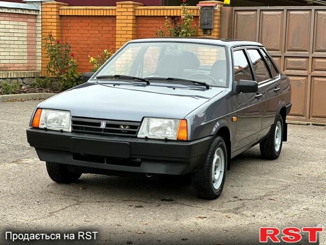 Серый ВАЗ 21099, объемом двигателя 1.5 л и пробегом 26 тыс. км за 4350 $, фото 1 на Automoto.ua