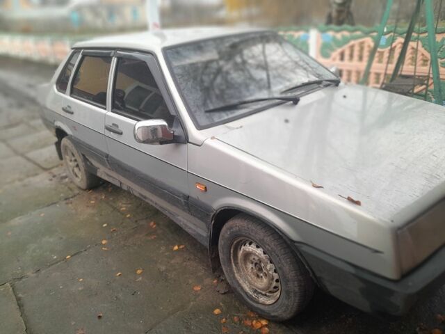 Серый ВАЗ 21099, объемом двигателя 1.6 л и пробегом 300 тыс. км за 850 $, фото 1 на Automoto.ua