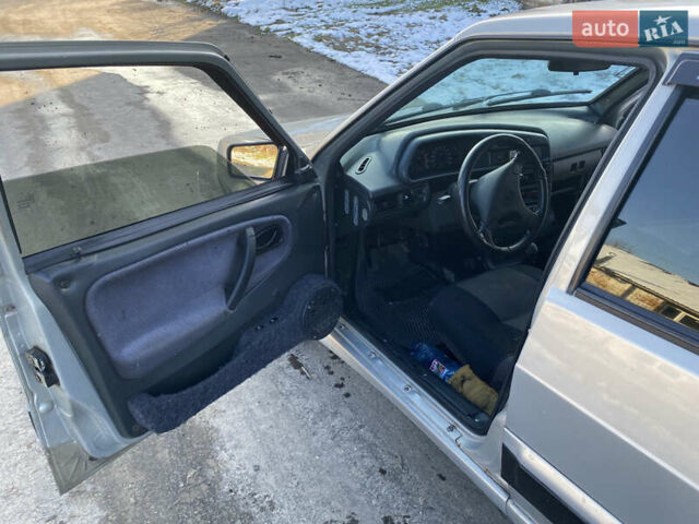 Сірий ВАЗ 21099, об'ємом двигуна 1.6 л та пробігом 308 тис. км за 1500 $, фото 11 на Automoto.ua