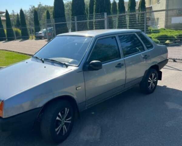 Серый ВАЗ 21099, объемом двигателя 1.6 л и пробегом 20 тыс. км за 1300 $, фото 5 на Automoto.ua