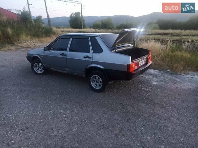 Серый ВАЗ 21099, объемом двигателя 1.6 л и пробегом 211 тыс. км за 1550 $, фото 3 на Automoto.ua