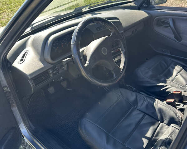 Сірий ВАЗ 21099, об'ємом двигуна 1.6 л та пробігом 182 тис. км за 2000 $, фото 4 на Automoto.ua