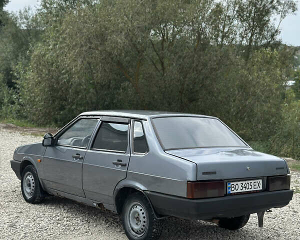 Сірий ВАЗ 21099, об'ємом двигуна 1.6 л та пробігом 295 тис. км за 900 $, фото 3 на Automoto.ua