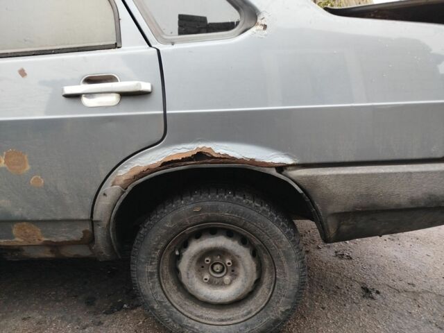 Серый ВАЗ 21099, объемом двигателя 0 л и пробегом 300 тыс. км за 650 $, фото 2 на Automoto.ua