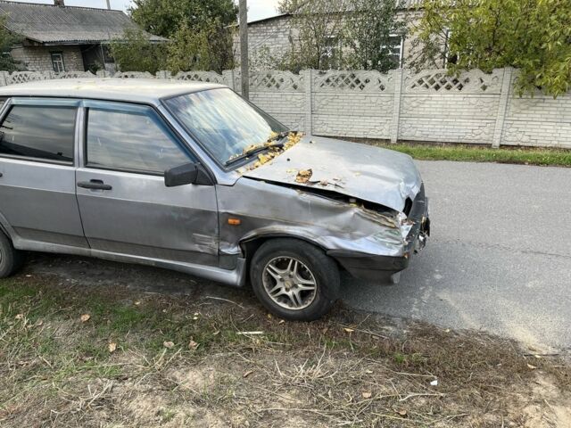Серый ВАЗ 21099, объемом двигателя 1.6 л и пробегом 218 тыс. км за 1023 $, фото 4 на Automoto.ua