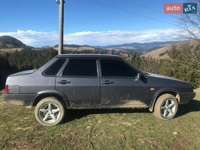 Серый ВАЗ 21099, объемом двигателя 0 л и пробегом 130 тыс. км за 2099 $, фото 10 на Automoto.ua