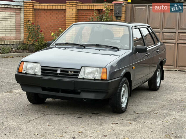 Серый ВАЗ 21099, объемом двигателя 1.6 л и пробегом 26 тыс. км за 4350 $, фото 2 на Automoto.ua