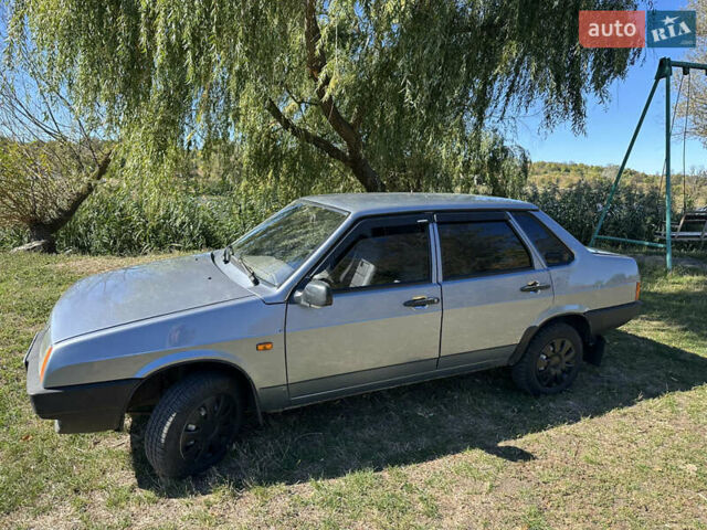 Сірий ВАЗ 21099, об'ємом двигуна 1.6 л та пробігом 182 тис. км за 2000 $, фото 8 на Automoto.ua