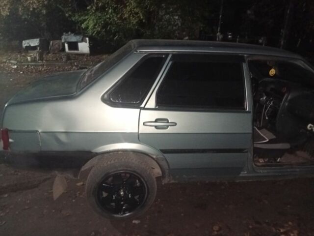 Серый ВАЗ 21099, объемом двигателя 1.6 л и пробегом 2 тыс. км за 1191 $, фото 2 на Automoto.ua