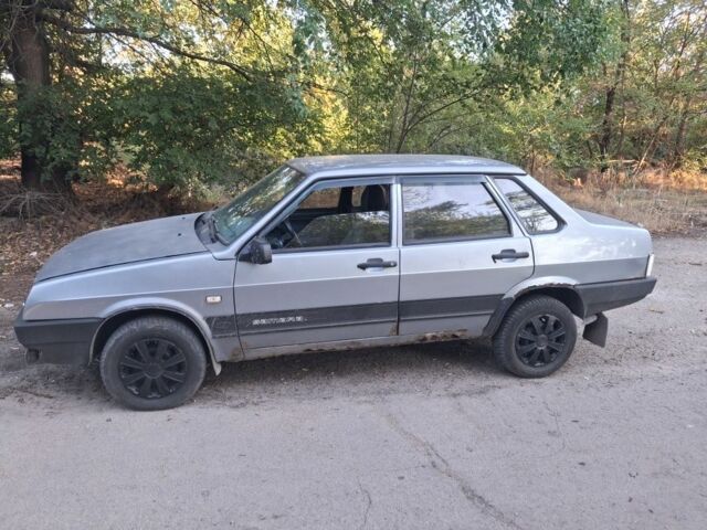 Сірий ВАЗ 21099, об'ємом двигуна 1.6 л та пробігом 100 тис. км за 800 $, фото 1 на Automoto.ua