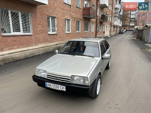 Серый ВАЗ 21099, объемом двигателя 1.6 л и пробегом 200 тыс. км за 1299 $, фото 8 на Automoto.ua