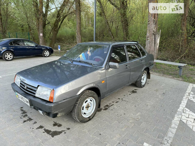 Серый ВАЗ 21099, объемом двигателя 1.6 л и пробегом 110 тыс. км за 2199 $, фото 7 на Automoto.ua