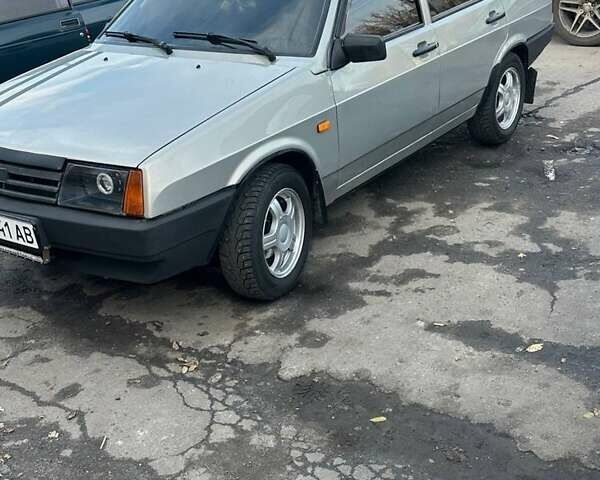 Сірий ВАЗ 21099, об'ємом двигуна 1.6 л та пробігом 207 тис. км за 2500 $, фото 4 на Automoto.ua