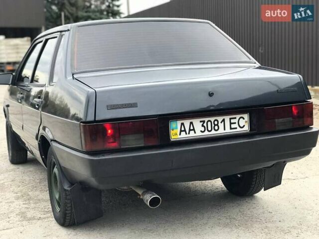 ВАЗ 21099 2007 в Новоукраинке на Automoto.ua Серый ВАЗ 21099, объемом двигателя 1.6 л и пробегом 300 тыс. км за 2500 $, фото 1 на Automoto.ua