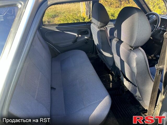 Серый ВАЗ 21099, объемом двигателя 1.6 л и пробегом 110 тыс. км за 2000 $, фото 2 на Automoto.ua