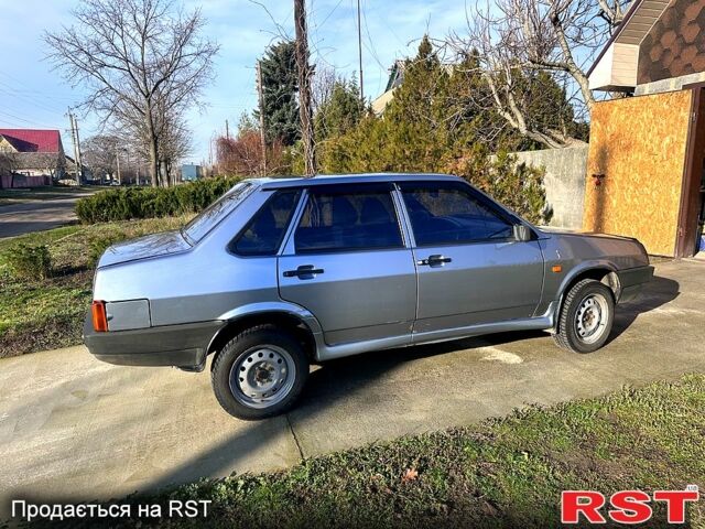 Серый ВАЗ 21099, объемом двигателя 1.6 л и пробегом 110 тыс. км за 2000 $, фото 6 на Automoto.ua