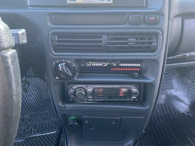 Серый ВАЗ 21099, объемом двигателя 1.6 л и пробегом 307 тыс. км за 1500 $, фото 12 на Automoto.ua