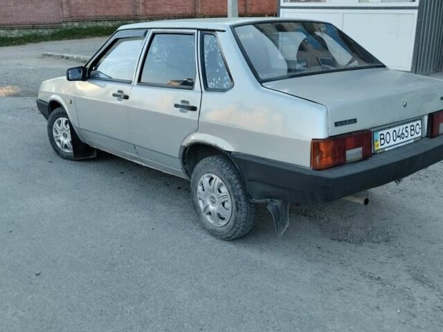 Серый ВАЗ 21099, объемом двигателя 1.6 л и пробегом 100 тыс. км за 999 $, фото 5 на Automoto.ua