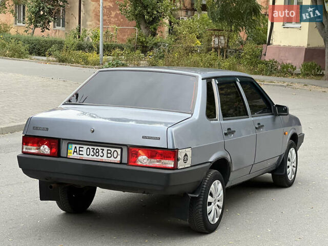 Серый ВАЗ 21099, объемом двигателя 1.6 л и пробегом 183 тыс. км за 1900 $, фото 3 на Automoto.ua