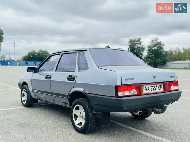 Серый ВАЗ 21099, объемом двигателя 1.6 л и пробегом 209 тыс. км за 1350 $, фото 3 на Automoto.ua