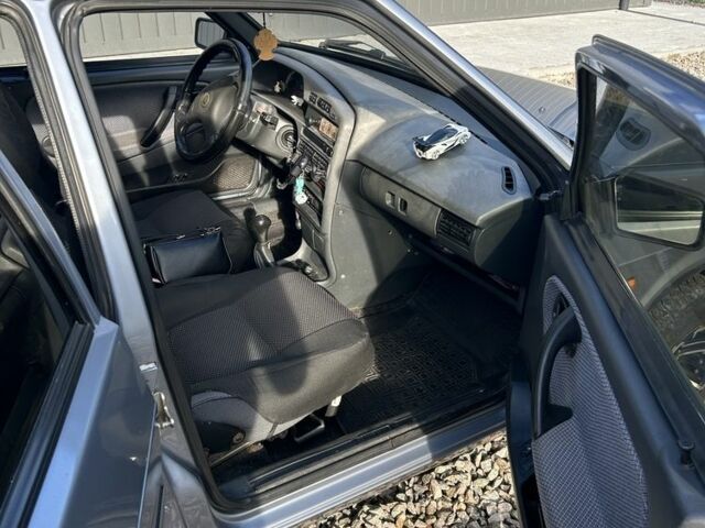 Сірий ВАЗ 21099, об'ємом двигуна 1.6 л та пробігом 117 тис. км за 2300 $, фото 4 на Automoto.ua