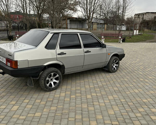 Серый ВАЗ 21099, объемом двигателя 1.6 л и пробегом 79 тыс. км за 2600 $, фото 2 на Automoto.ua
