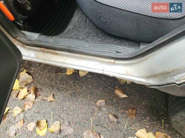 ВАЗ 21099 2007 в Киеве на Automoto.ua Серый ВАЗ 21099, объемом двигателя 1.5 л и пробегом 308 тыс. км за 1000 $, фото 4 на Automoto.ua