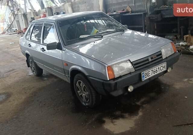 Серый ВАЗ 21099, объемом двигателя 1.6 л и пробегом 200 тыс. км за 2400 $, фото 6 на Automoto.ua