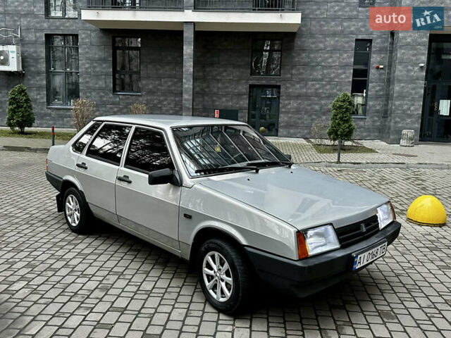 Сірий ВАЗ 21099, об'ємом двигуна 1.6 л та пробігом 161 тис. км за 2350 $, фото 4 на Automoto.ua