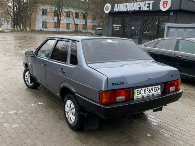 Серый ВАЗ 21099, объемом двигателя 1.6 л и пробегом 170 тыс. км за 950 $, фото 2 на Automoto.ua