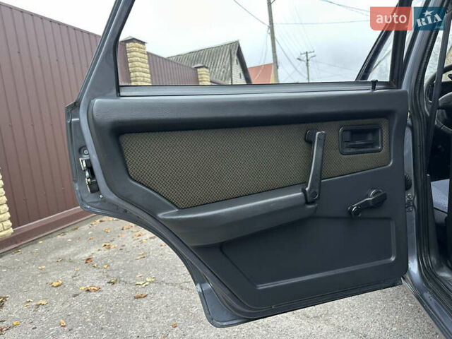 Серый ВАЗ 21099, объемом двигателя 1.6 л и пробегом 26 тыс. км за 4350 $, фото 50 на Automoto.ua