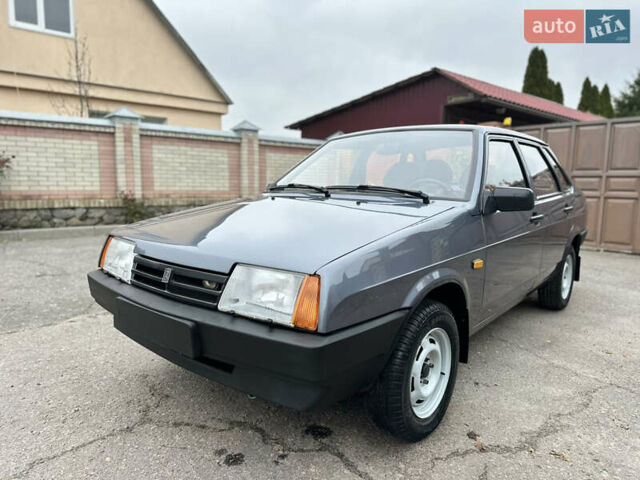 Серый ВАЗ 21099, объемом двигателя 1.6 л и пробегом 26 тыс. км за 4350 $, фото 4 на Automoto.ua