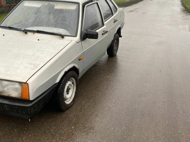 Сірий ВАЗ 21099, об'ємом двигуна 1.5 л та пробігом 366 тис. км за 600 $, фото 2 на Automoto.ua