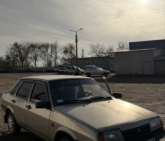 Серый ВАЗ 21099, объемом двигателя 1.6 л и пробегом 99 тыс. км за 2100 $, фото 1 на Automoto.ua