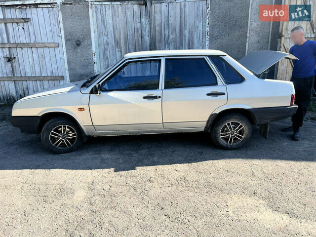 Сірий ВАЗ 21099, об'ємом двигуна 1.5 л та пробігом 125 тис. км за 1500 $, фото 2 на Automoto.ua