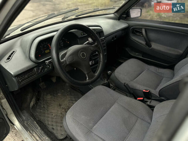 Серый ВАЗ 21099, объемом двигателя 1.6 л и пробегом 200 тыс. км за 1500 $, фото 8 на Automoto.ua