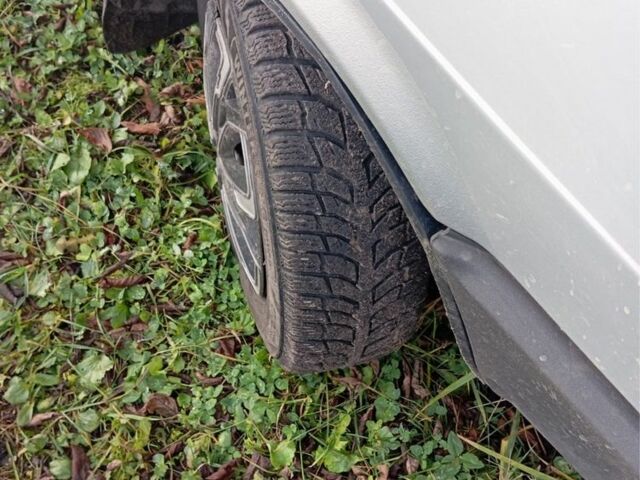 Серый ВАЗ 21099, объемом двигателя 1.6 л и пробегом 273 тыс. км за 1400 $, фото 2 на Automoto.ua