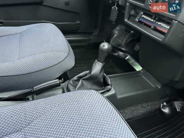 Серый ВАЗ 21099, объемом двигателя 1.6 л и пробегом 26 тыс. км за 4350 $, фото 61 на Automoto.ua