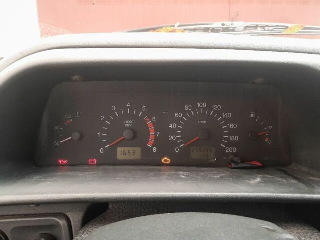 Серый ВАЗ 21099, объемом двигателя 1.6 л и пробегом 300 тыс. км за 850 $, фото 4 на Automoto.ua