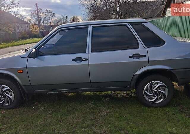 Серый ВАЗ 21099, объемом двигателя 1.6 л и пробегом 240 тыс. км за 2200 $, фото 5 на Automoto.ua