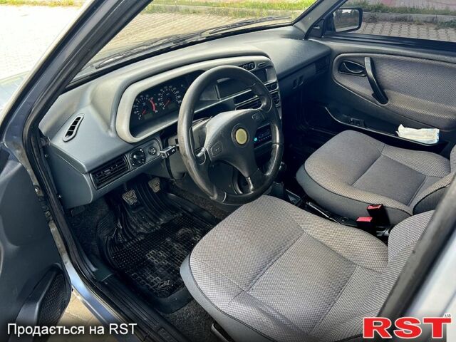 Сірий ВАЗ 21099, об'ємом двигуна 1.6 л та пробігом 72 тис. км за 3000 $, фото 5 на Automoto.ua