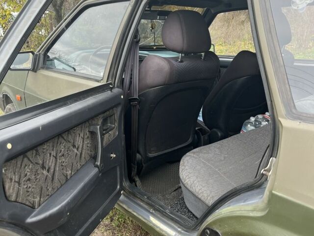 Сірий ВАЗ 21099, об'ємом двигуна 1.6 л та пробігом 119 тис. км за 882 $, фото 3 на Automoto.ua