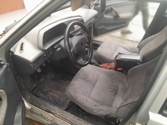 Серый ВАЗ 21099, объемом двигателя 1.6 л и пробегом 300 тыс. км за 850 $, фото 3 на Automoto.ua