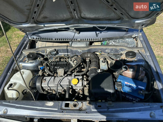 Сірий ВАЗ 21099, об'ємом двигуна 1.6 л та пробігом 182 тис. км за 2000 $, фото 2 на Automoto.ua